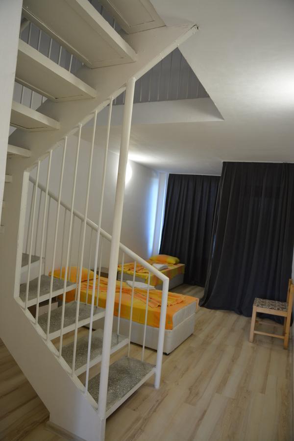 Hotel Neva Kiten  Eksteriør billede